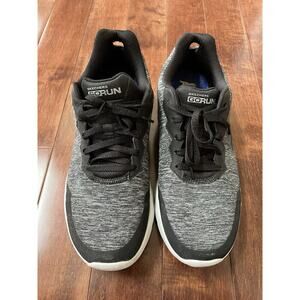 Skechers Go Run Men’s Sneakers shoes sz 10 Gray Great Condition